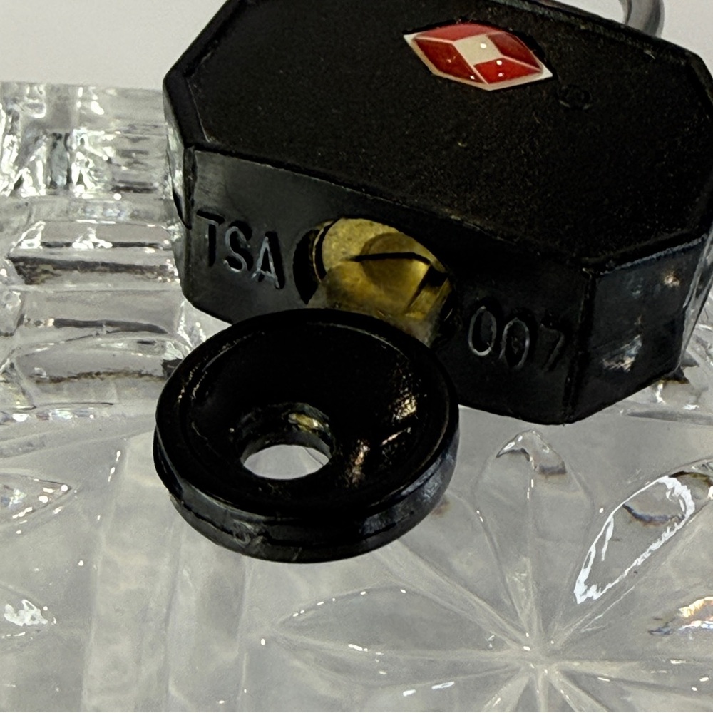 TSA 007 Travel Luggage Lock Compact Black Security Padlock 🔒 - Picture 6 of 12